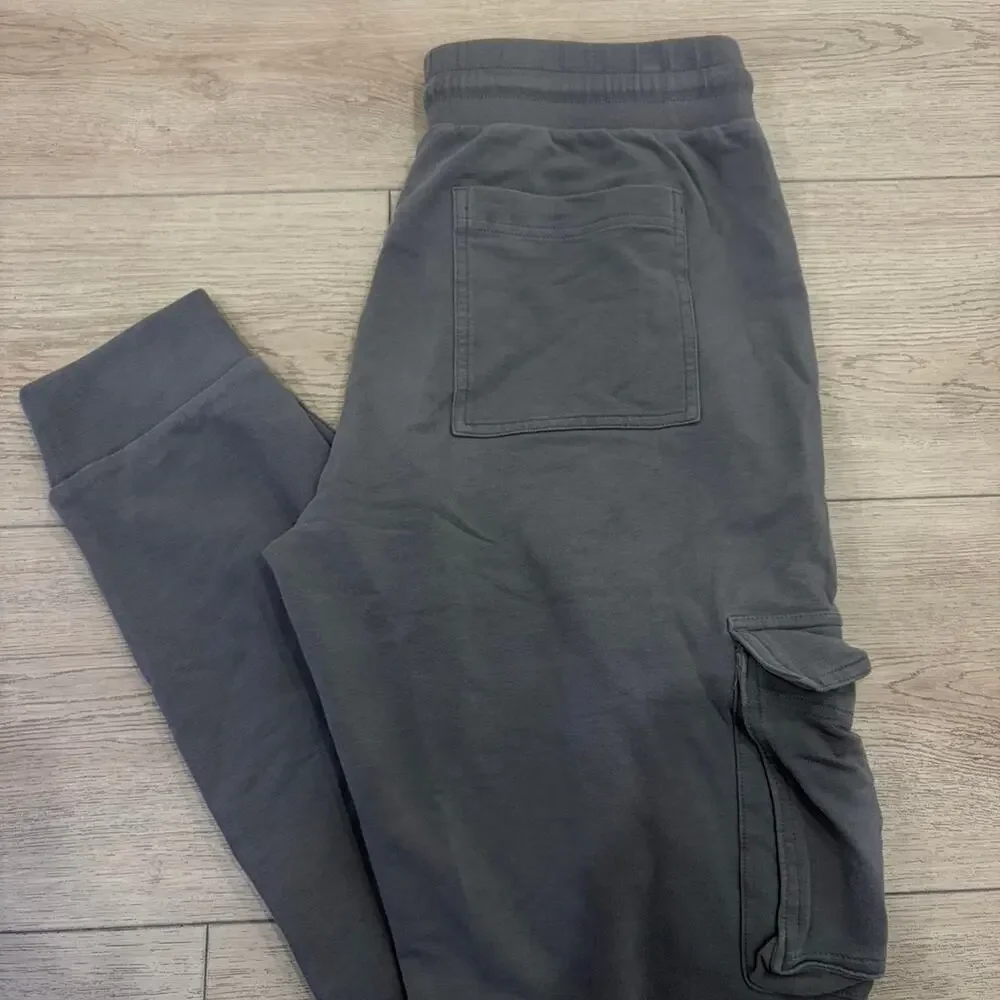 Alo yoga grey joggers size medium